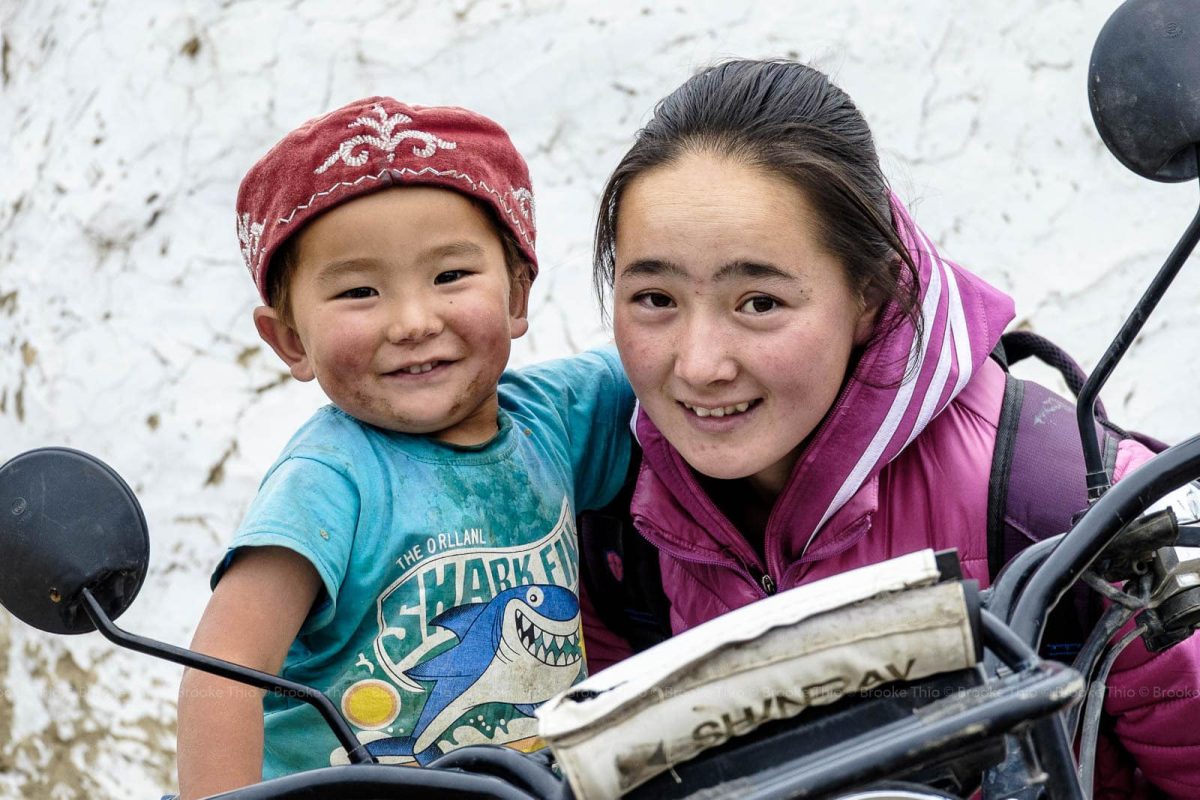 Kazakh neighbor with her daughter