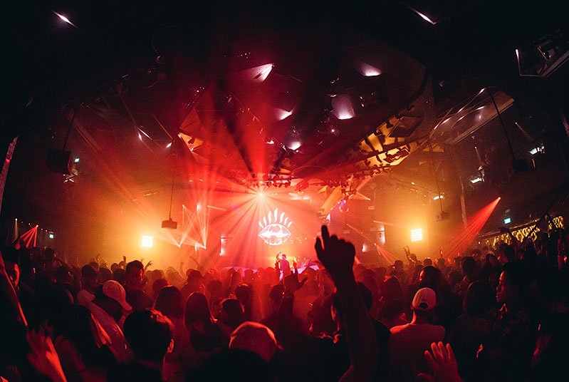 Singapore nightlife: partygoers at Zouk Singapore